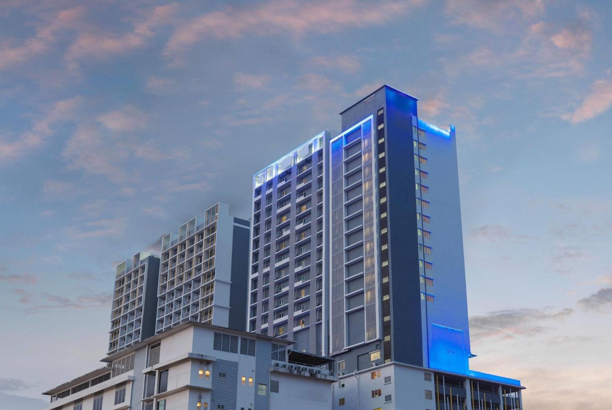 Wyndham Garden I-City Σαχ Αλάμ Εξωτερικό φωτογραφία