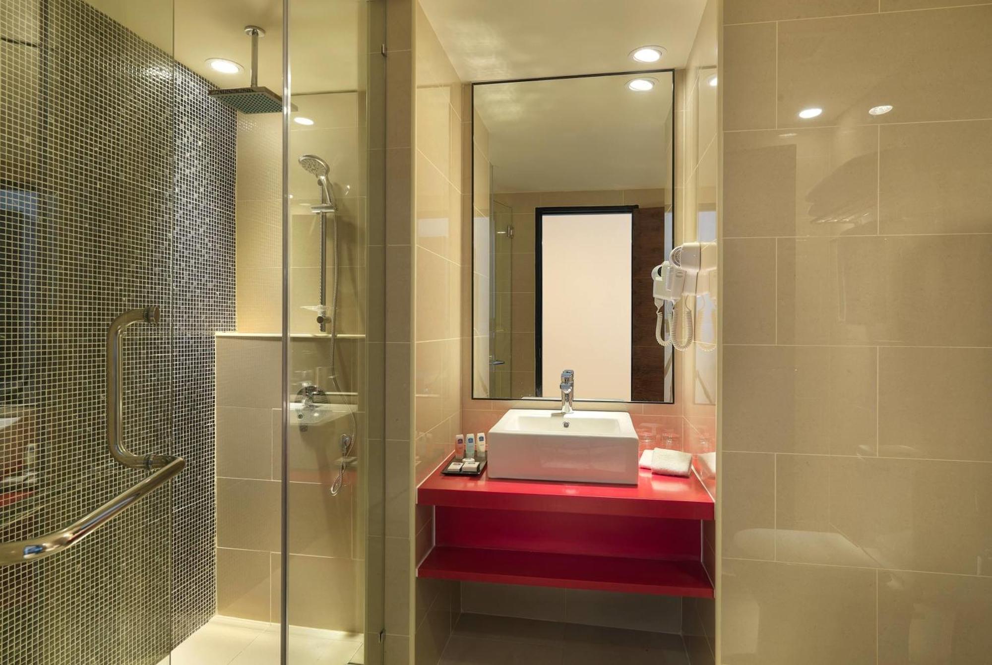 Wyndham Garden I-City Σαχ Αλάμ Εξωτερικό φωτογραφία